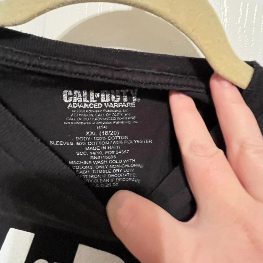 CALL OF DUTY BOYS‎ XXL black and grey layered t-shirt